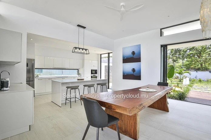 Gourmet Coastal Sanctuary
