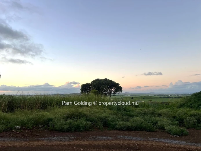 6233.17m2 Vacant Land situated in Piton