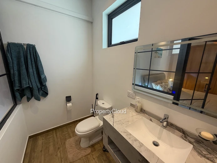 À Vendre Appartement De 3 Chambres - Au Rez-De-Chaussée | Trou Aux Biches, Coastal Road