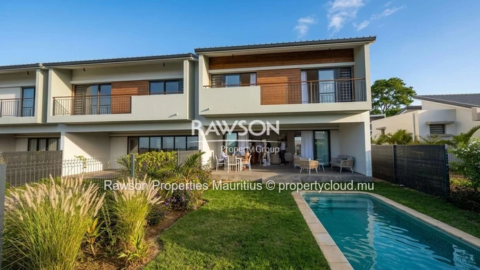 Modern 4-Bedroom Duplex for Rent in Cascavelle, Flic en Flac