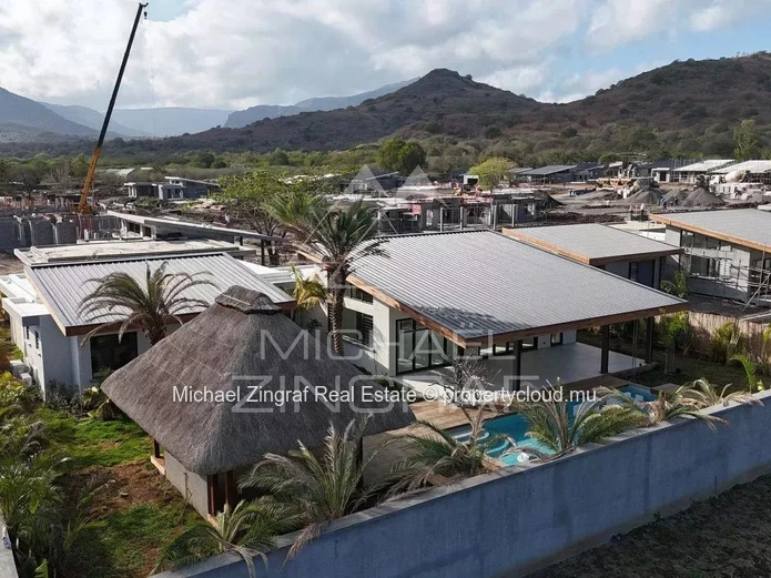 Exceptional Villa in Tamarin – Contemporary Elegance in the Heart of Eko Savannah