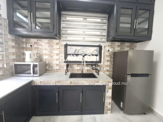 5-Bedroom Bungalow | Private Pool | Spacious & Charming | Pereybere 