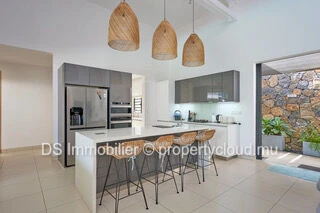 À Vendre • Villa D’Exception 4 Suites En Résidence Pds À Grand Baie