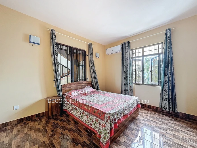 Spacious Home with Pool for Rent
