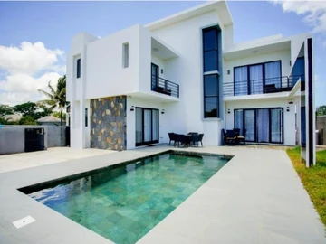 4 Bedroom Villa