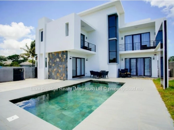 Spacious 4-Bedroom Villa with Private Pool for Rent in Grand Baie | Chemin 20 Pieds | Rs 90,000 per Month
