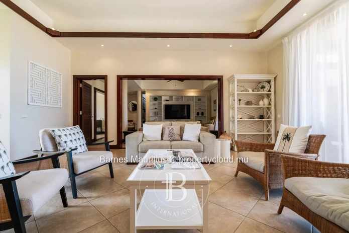 BEL OMBRE - Off-plan - Villa on a golf course - 3 bedrooms
