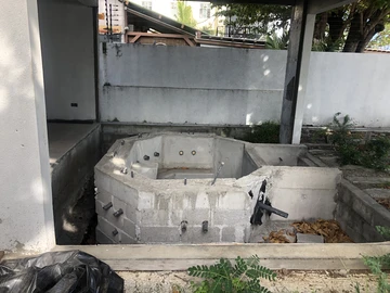 For sale a freehold newly built 4 bedroom beachfront villa situated at Baie du Tombeau.