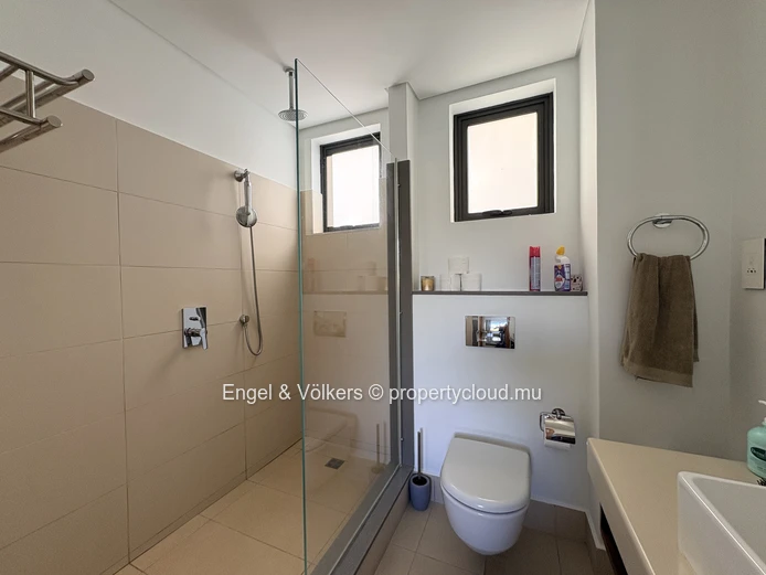 FOR RENT - Elegant Marina Apartment in Black River