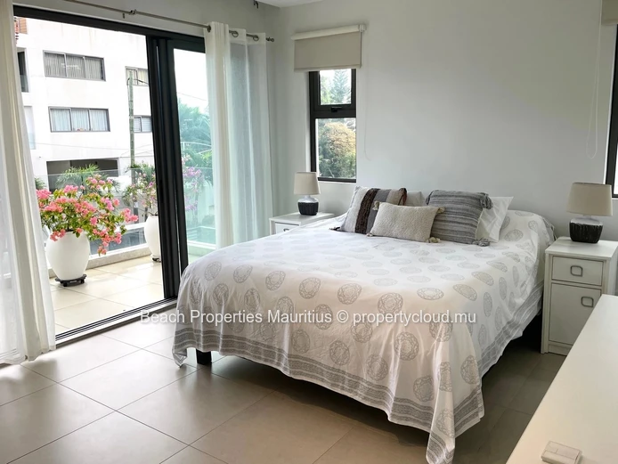 Open-Plan 3-Bed Apartment | Moments from the Beach + Weekly Housekeeping Included