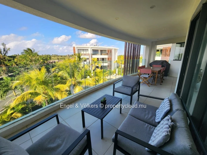 Spacious Modern 3-Bedroom Apartment in Grand Baie