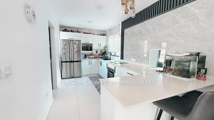 3 Bedroom House Fully Furnished