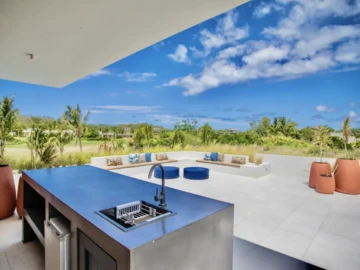 4 Bedroom Villa