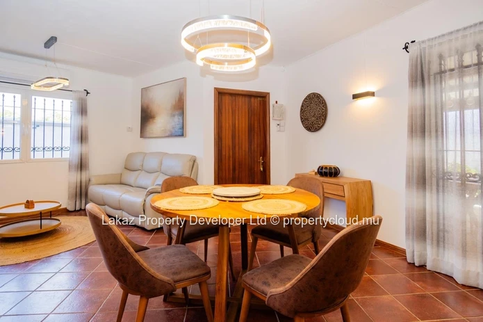 Cosy House for sale - Accessible to Locals only