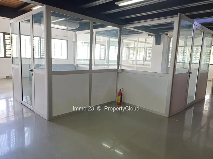 Office - 272m2 - Phoenix - Ref. BU84802LO