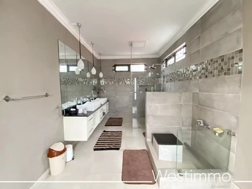 3 Bedroom Villa