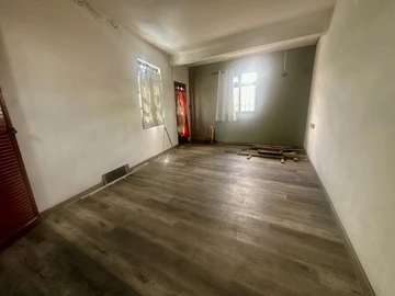 2 Bedroom Commercial Property