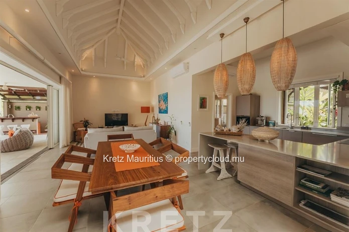 Villa contemporaine de quatre chambres au cœur du Domaine de Bel Ombre
