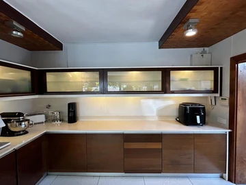 5 Bedroom Villa