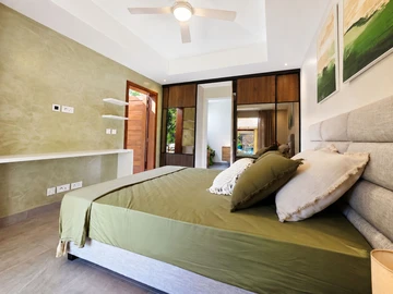 4 Bedroom Villa