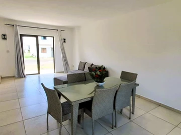 2 Bedroom Townhouse, Duplex