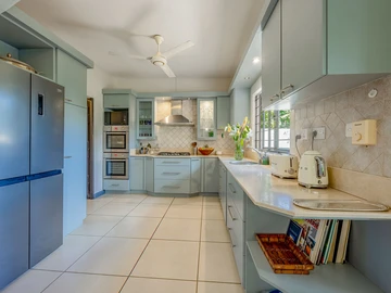 4 Bedroom Townhouse, Duplex