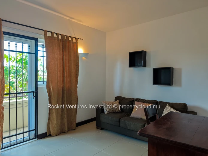 Appartement à Louer – 3 Chambres, Premier Étage