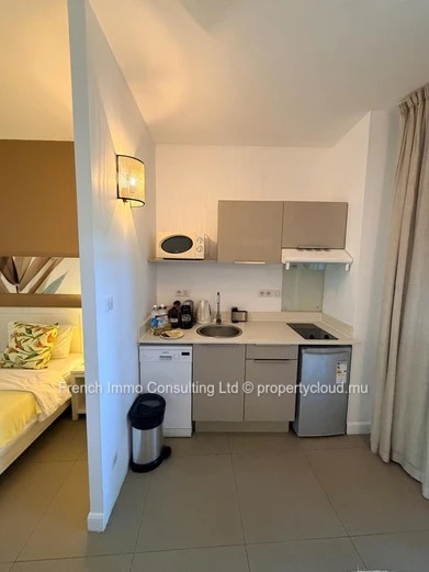 Appartement accessible aux etrangers a 50M de la plage de trou aux biches
