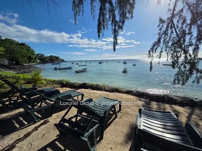 Superbe villa en bord de mer avec vue panoramique à Trou aux Biches