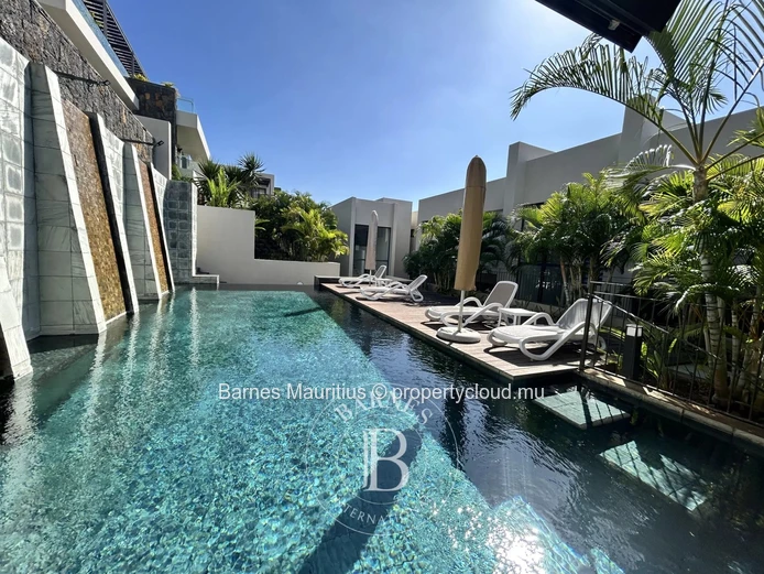 TAMARIN - Stunning view - 3 ensuite bedrooms