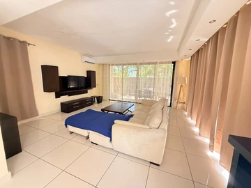 Townhouse, Duplex de 4 Chambres