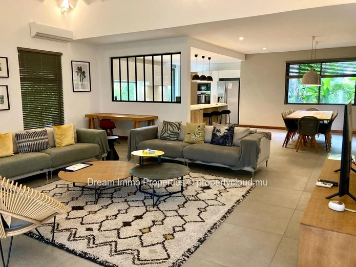 Prestigieuse Villa 4 Chambres A 500M De La Mer Dans Le Nord De L’Ile Maurice