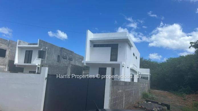 Nouvelle maison à vendre à Baie du Tombeau