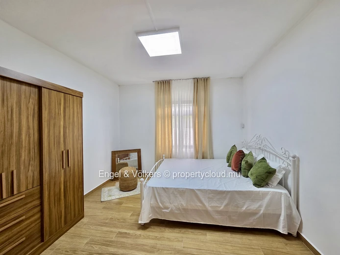 Balaclava | Peaceful Residential Setting Close to the Beach