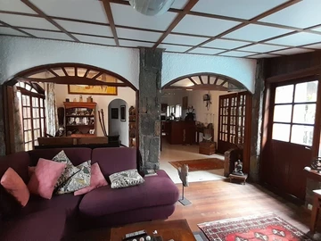 7 Bedroom House