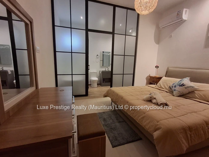 Modern 3-Bedroom All-Ensuite Apartment with Jacuzzi & Bathtub | Fully Air-Conditioned | North Mauritius