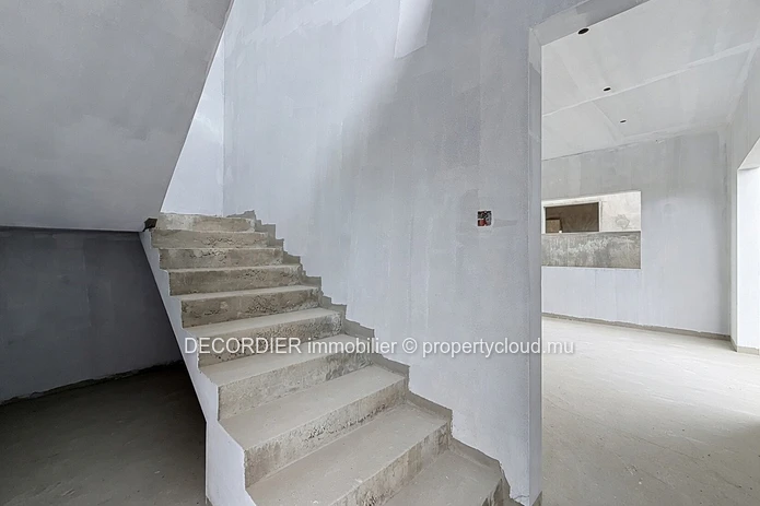 Detached House with Private Pool – Grand Baie