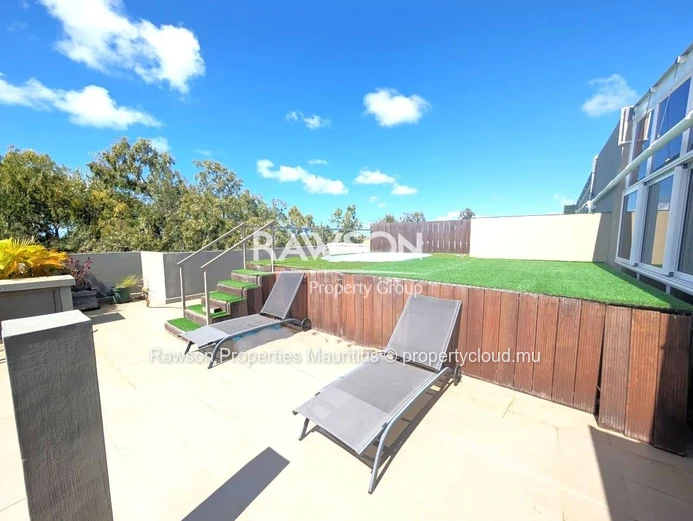 Penthouse In Pereybere | 3 Bedrooms | Private Rooftop Pool | Close To Grand Baie