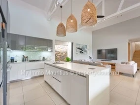 4-Bedroom En-Suite Villa in Pereybère