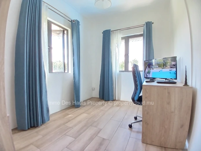 Maison de 3 chambres entièrement meublé en vente Grande Rosalie Mapou 