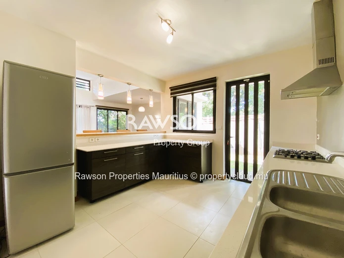 Modern Villa | 208 M² | Piton | 4 Bedrooms | Available 1St December 2026