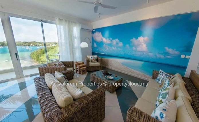 For Rent – Penthouse with Rooftop and Private Pool in Trou d’Eau Douce (Sole Mandate)