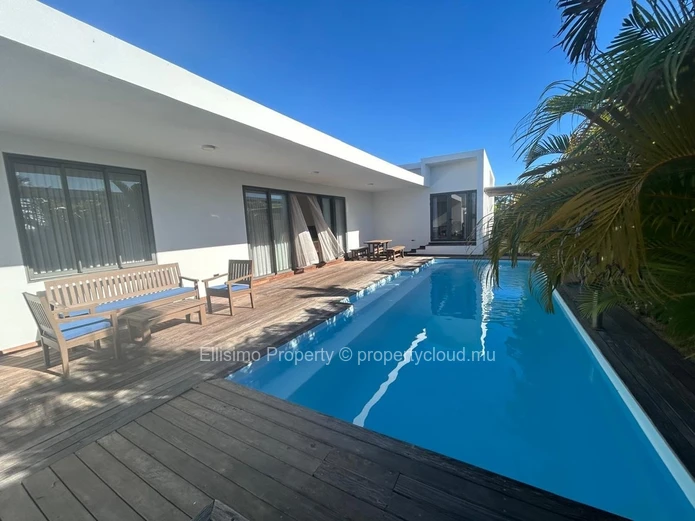 Stunning 3-Bedroom Villa for Rent in a Secure Gated Residence