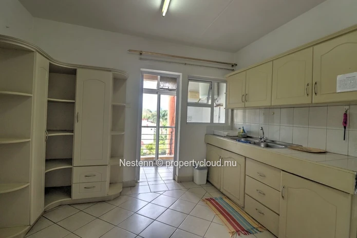 Well-Located 3-Bedroom apartment with parking 
