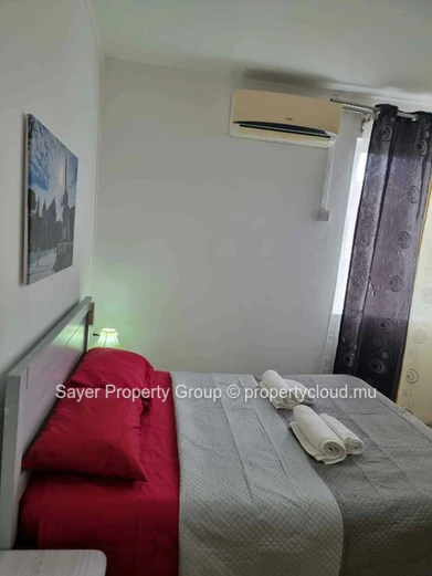 Beachside Living: Apartment for rent in Flic en Flac, Steps from the Sea
