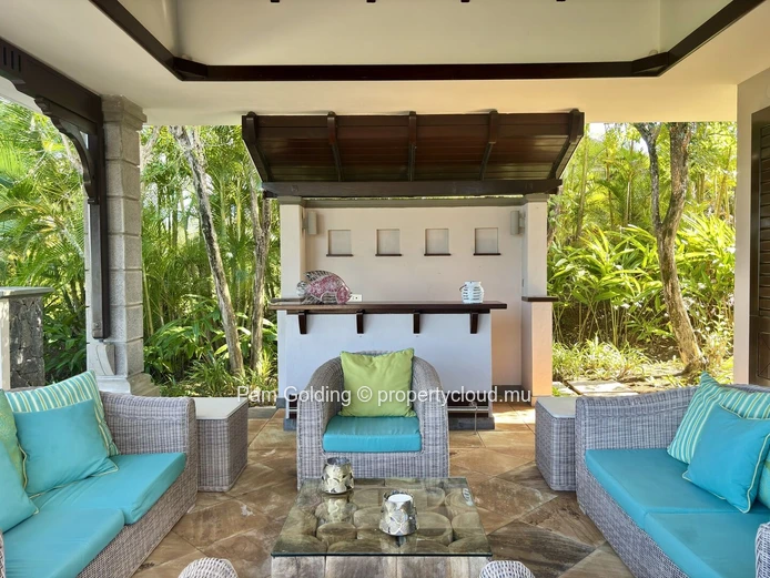 Élégante Villa de 4 Chambres avec Vue Spectaculaire sur l’Océan à Heritage Villas Valriche