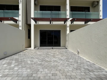 Townhouse, Duplex de 3 Chambres