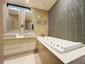 Appartement de 3 Chambres