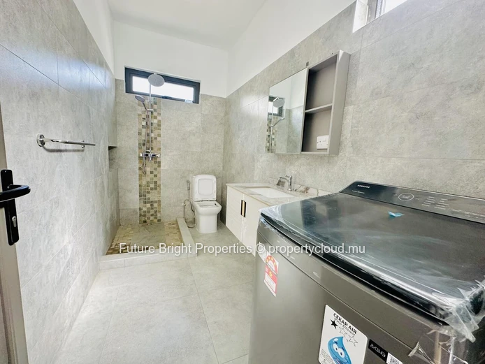 Charmant Appartement Neuf au Rez-de-Chaussée à Vendre – Idéal pour un Couple