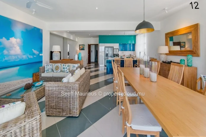 Beachfront Penthouse with Private Rooftop Pool 